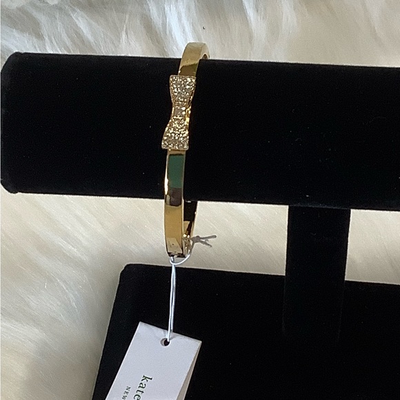 Kate Spade ♠️ Ready Set Bow 🎀 Gold Bracelet - Picture 7 of 8